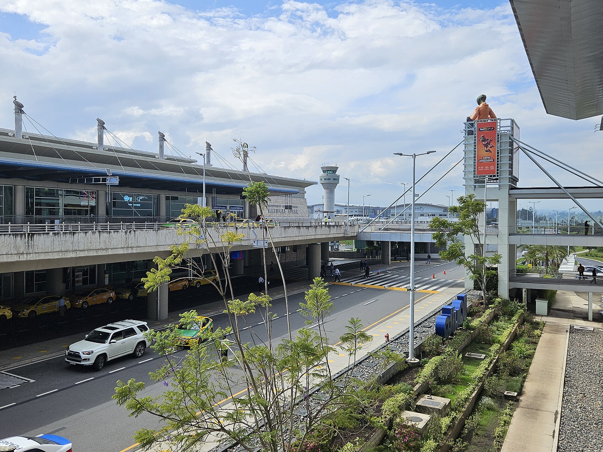 Terminal del Aeropuerto Internacional Mariscal Sucre en Tababela